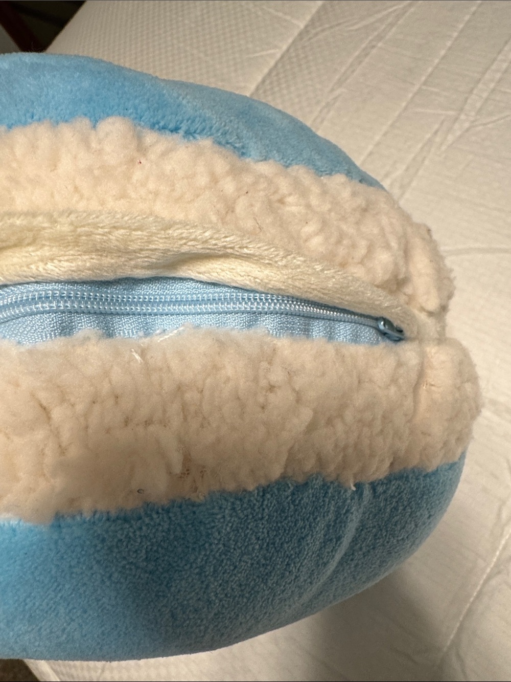 Pillow & Blanket Set- Light Blue - Picture 3 of 8